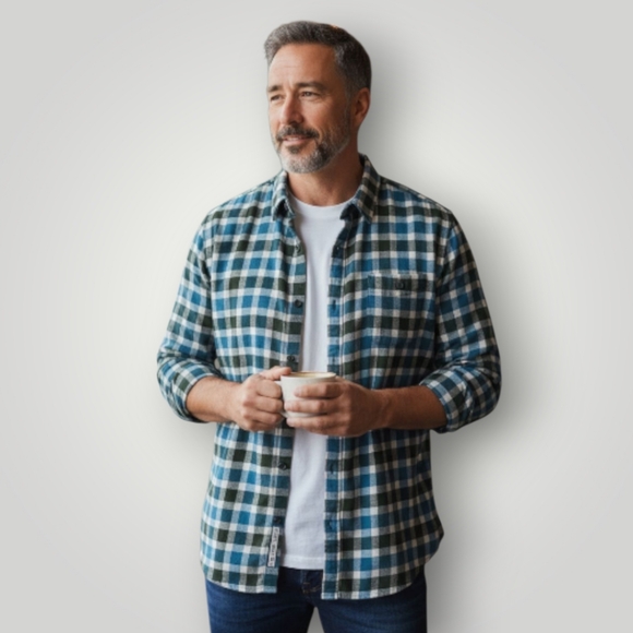 J.Crew Men’s Flannel Shirt Classic Fit XL Blue Green Buffalo Check Plaid - Picture 1 of 8